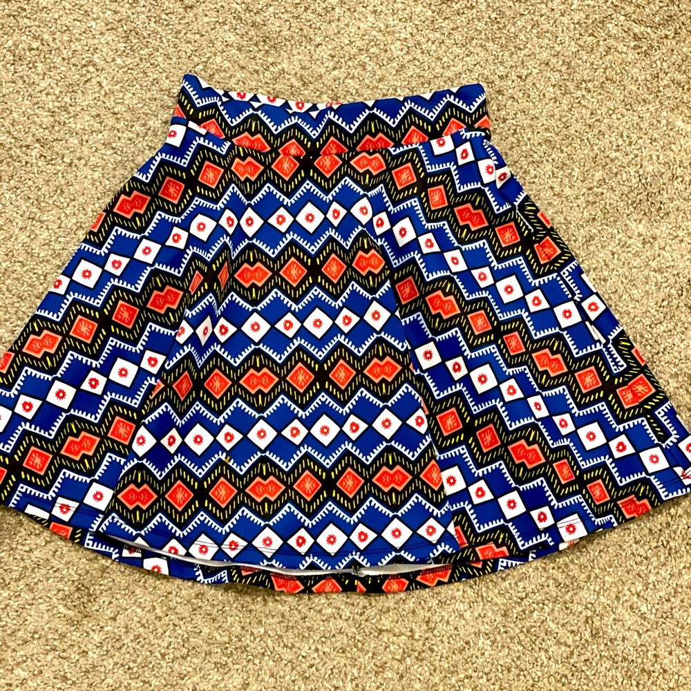 Patterned skirt